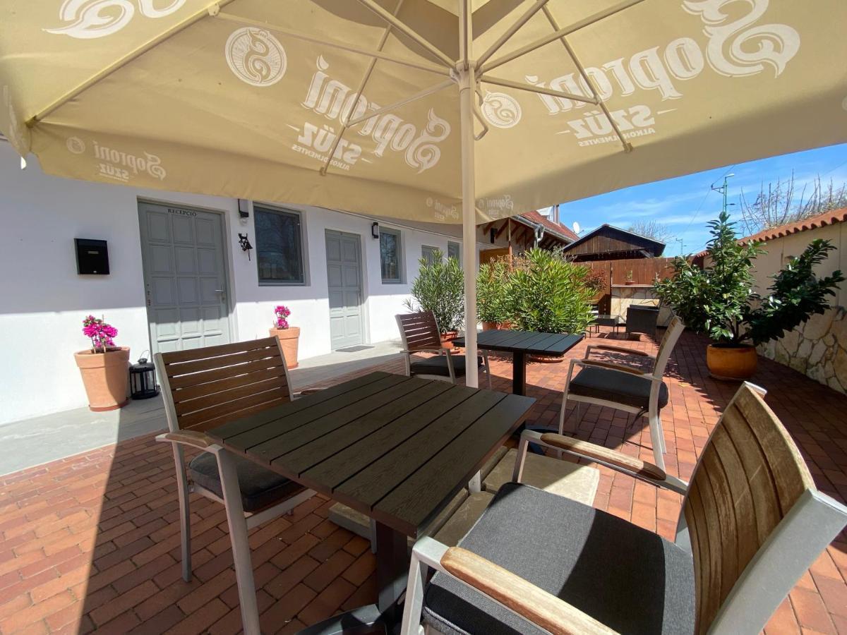 Bed and Breakfast Szkita Panzio à Balatonmáriafürdő Extérieur photo